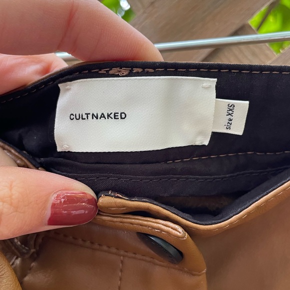 CULTNAKED Vegan Leather Shorts and Corset Set - Picture 4 of 9